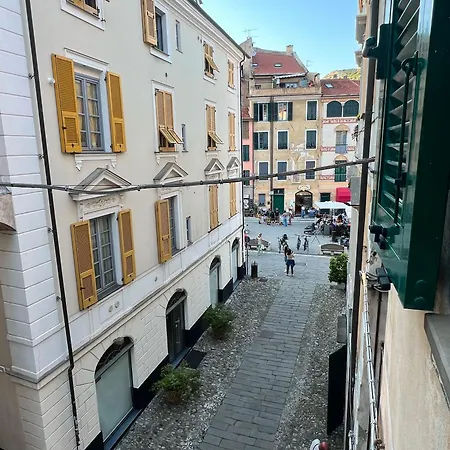 Monolocale Nel Cuore Di Finalborgo Apartmán *
